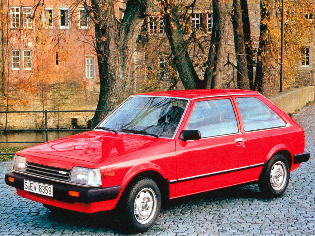 Скло вітрове Mazda 323 (Хетчбек, Седан) (1981-1985)